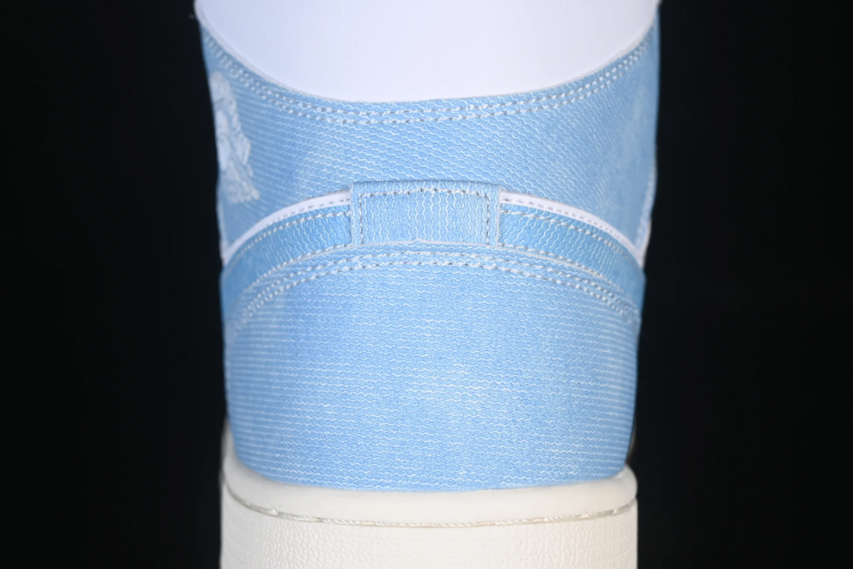 All Categories Air Jordan Jordan Series Basketball Shoes Air Jordan 1 Mid Air Jordan 1 Mid "Denim" AJ1 Joe 1 Retro Denim Blue China Cultural Leisure Sneakers HQ2005-100